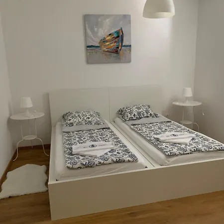 Apartment Apartments Novi Vinodolski Novi Vinodolski