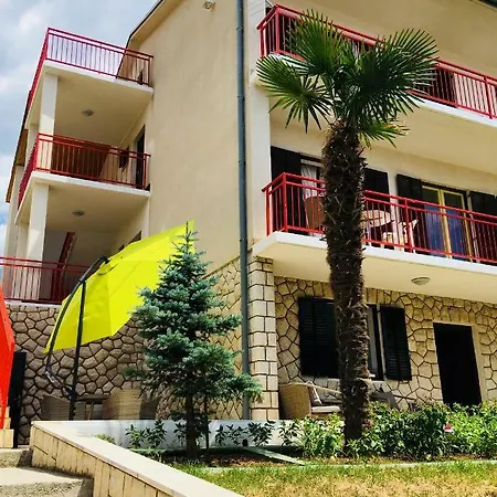 Apartments Novi Vinodolski Apartment *