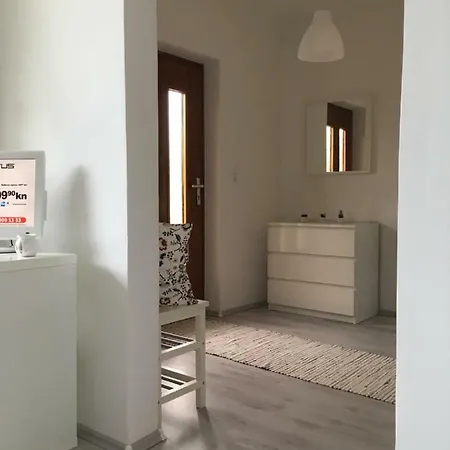 Apartment Apartments Novi Vinodolski