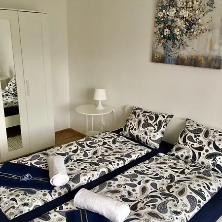 Apartments Novi Vinodolski 公寓 诺维·维诺多尔斯基
