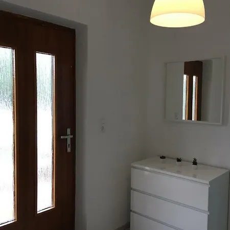 Apartments Novi Vinodolski 公寓 *